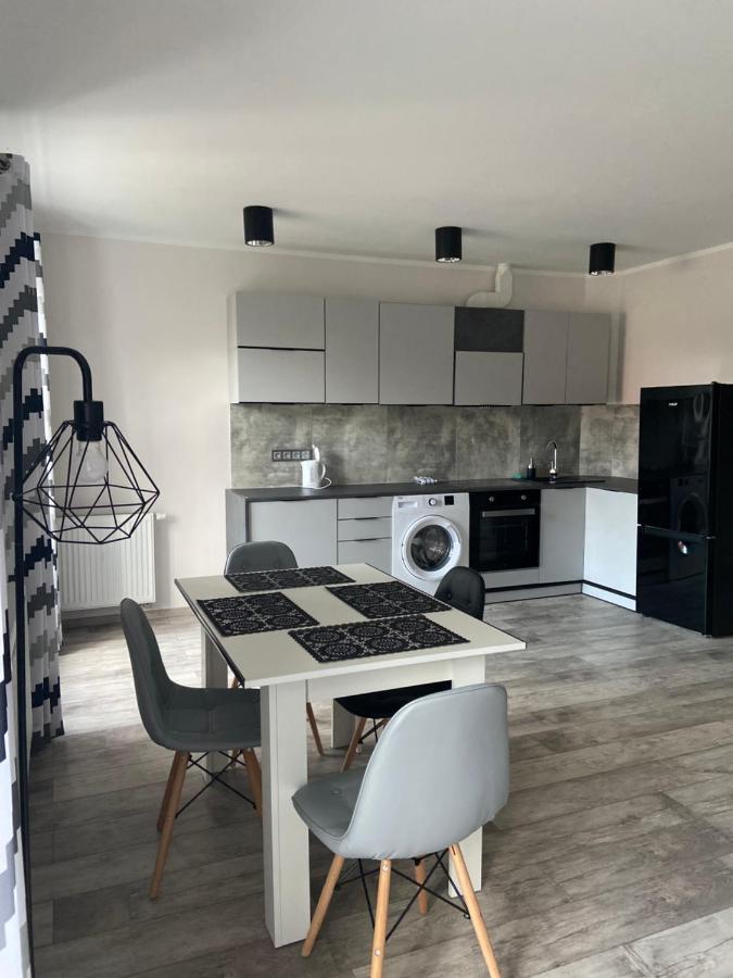 שצ'צ'ין Apartamenty Bezrzecze מראה חיצוני תמונה